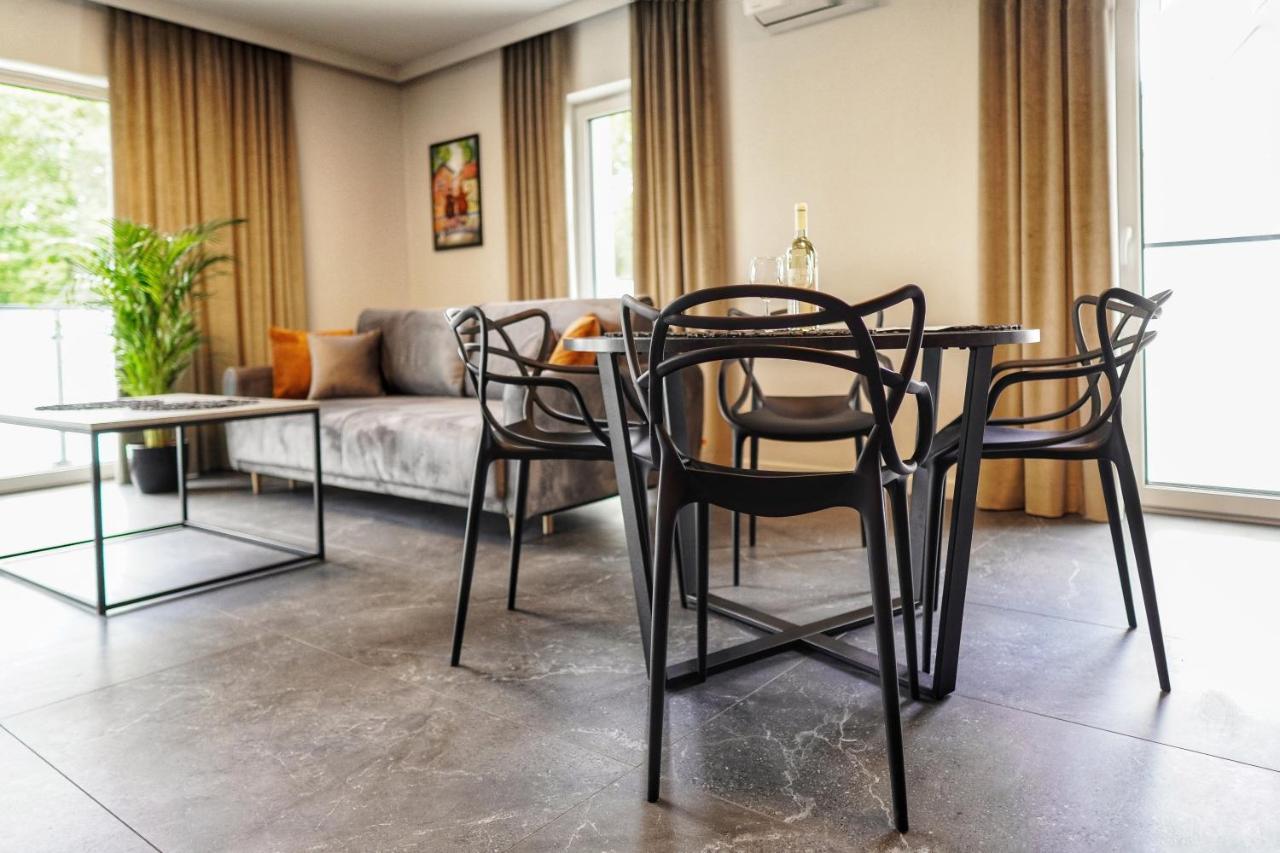 Apartamenty Centrum Park Twardowskiego 4 Zielona Góra Extérieur photo