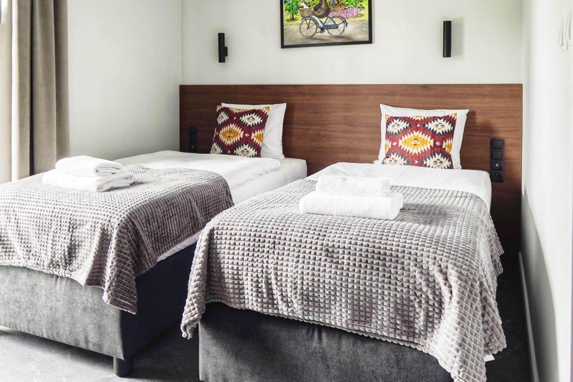 Apartamenty Centrum Park Twardowskiego 4 Zielona Góra Extérieur photo