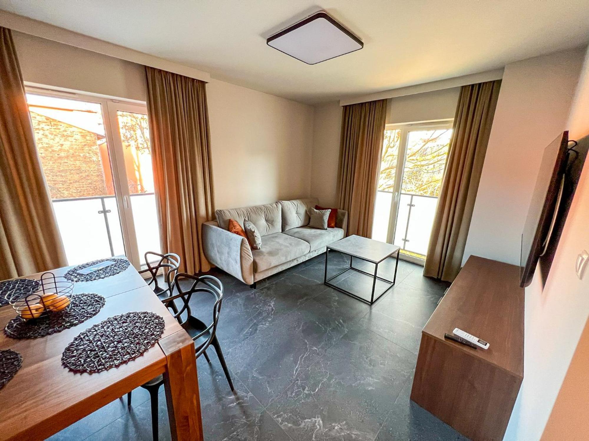 Apartamenty Centrum Park Twardowskiego 4 Zielona Góra Extérieur photo